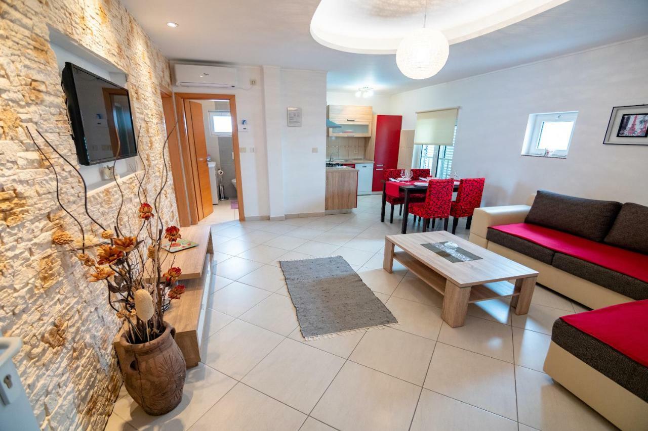 Apartmani Ivan Lopar Ngoại thất bức ảnh