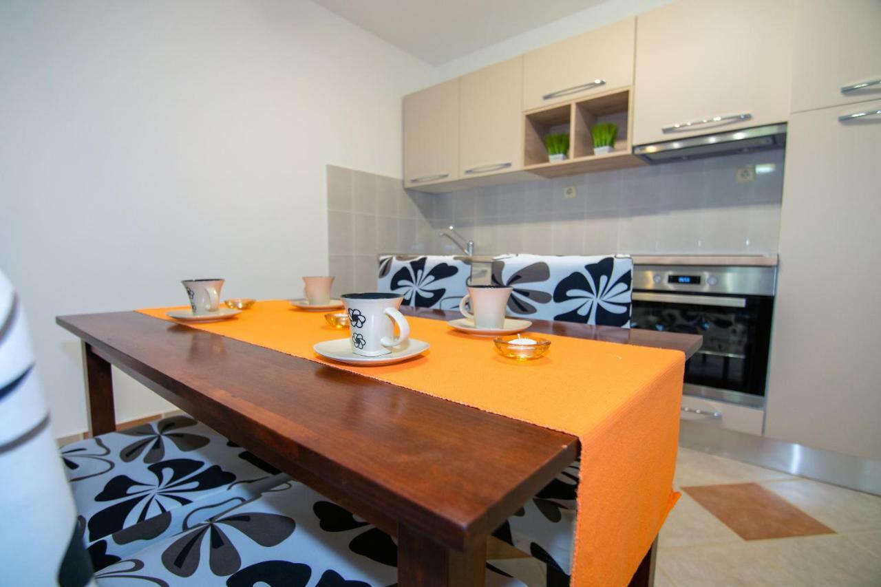 Apartmani Ivan Lopar Ngoại thất bức ảnh